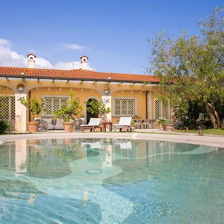 Luxury Marble House פיאטרה סנטה