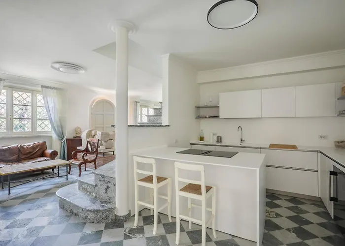 Luxury Marble House 피에트라산타