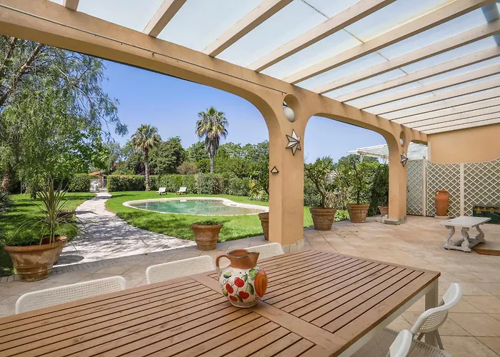 빌라 Luxury Marble House