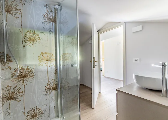 빌라 Luxury Marble House *