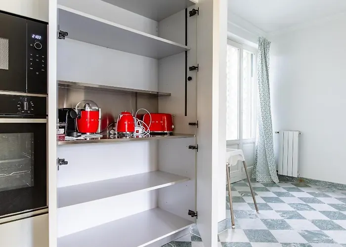 빌라 Luxury Marble House 피에트라산타