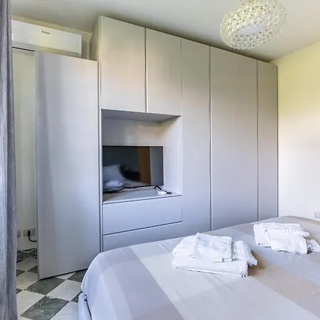 Luxury Marble House Villa Pietrasanta